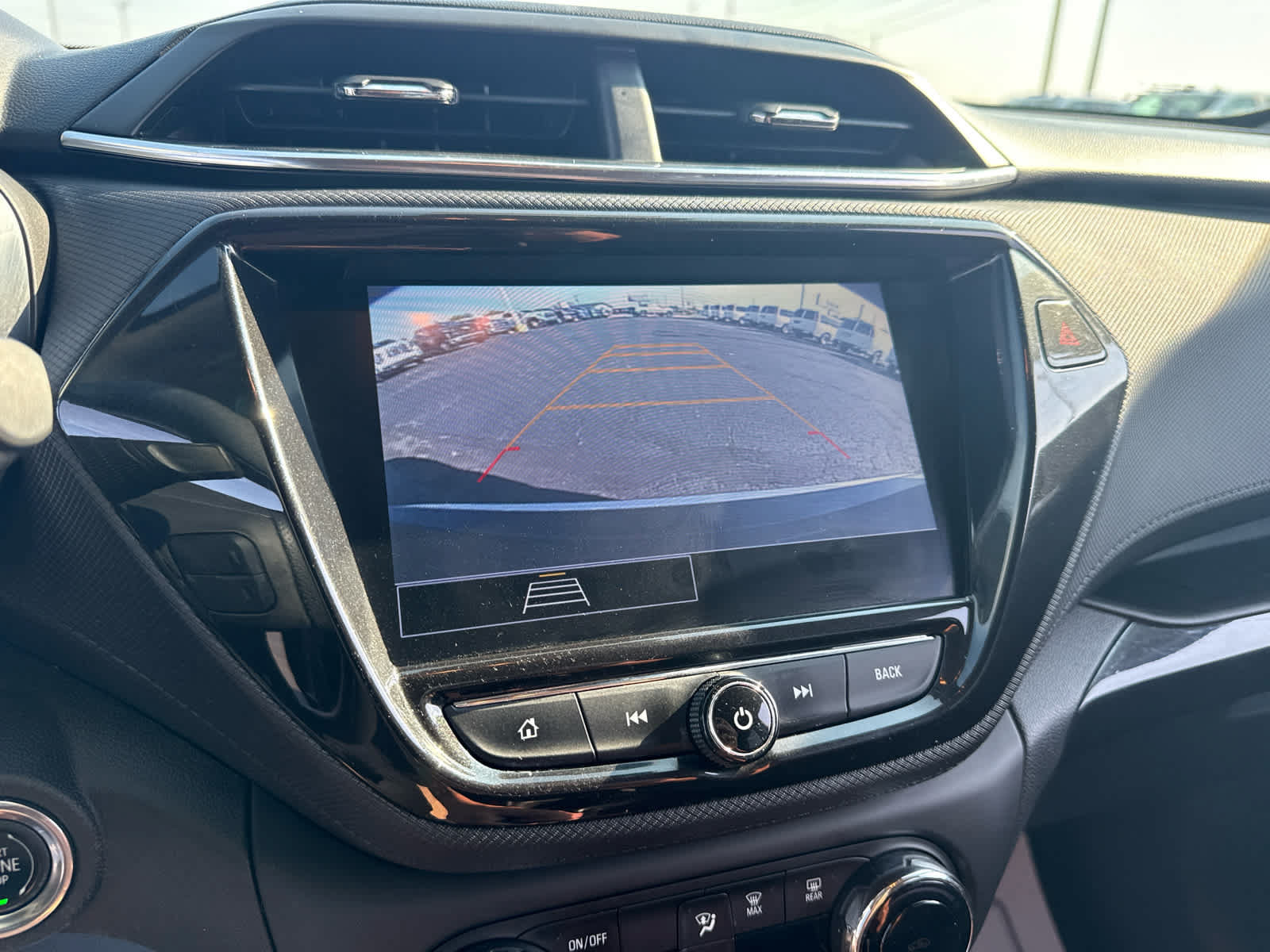 Certified 2023 Chevrolet TrailBlazer LT w/ Convenience Package FWD image 20
