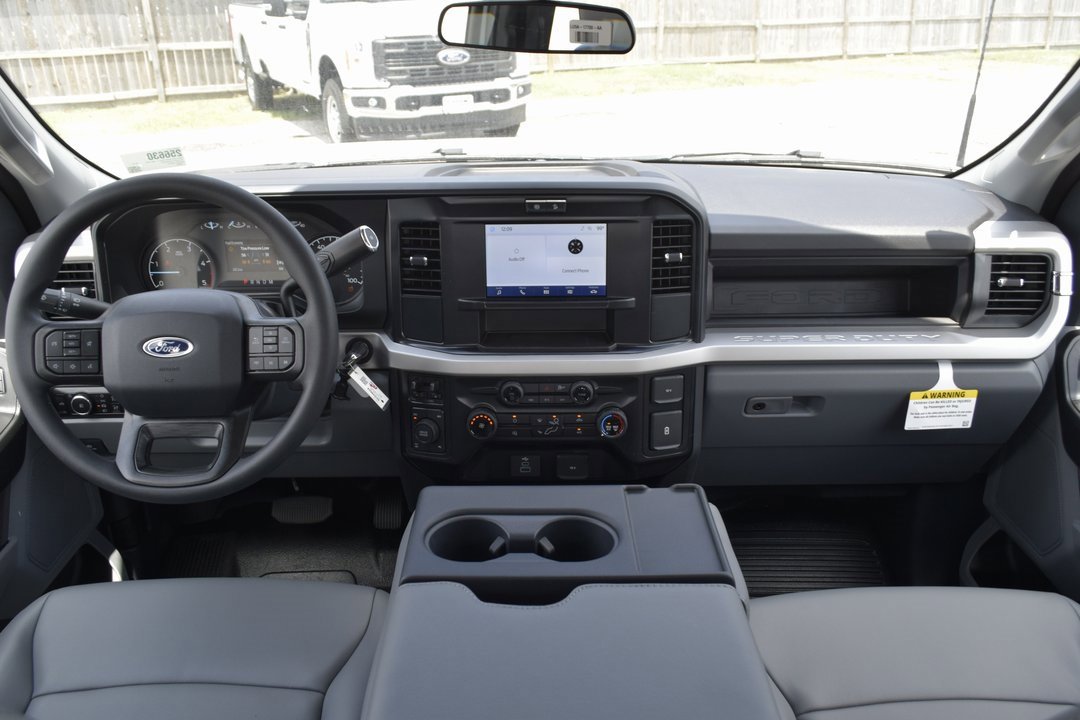 New 2025 Ford F250 XL w/ FX4 Off-Road Package image 7