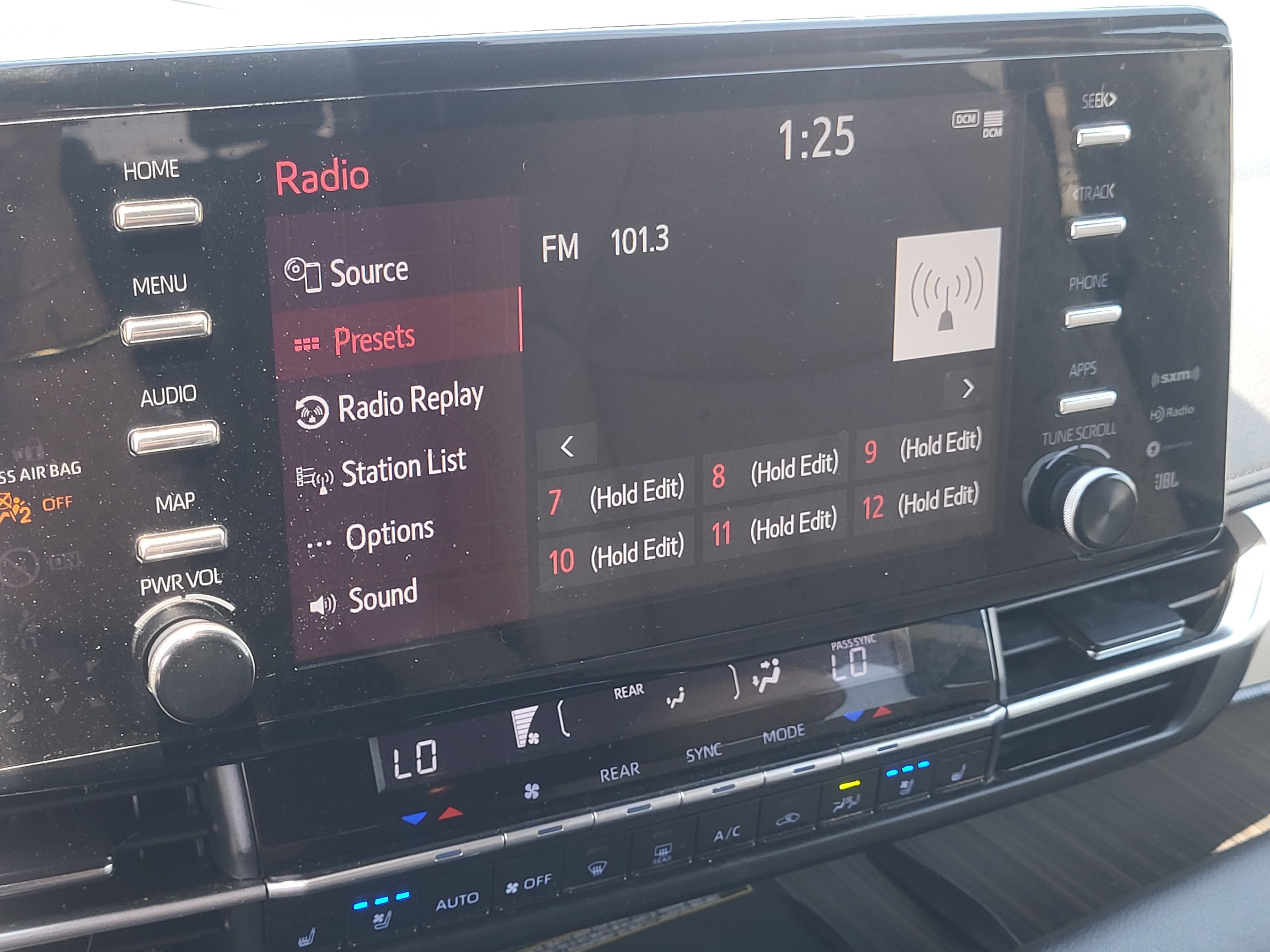Certified 2021 Toyota Sienna Limited FWD image 17