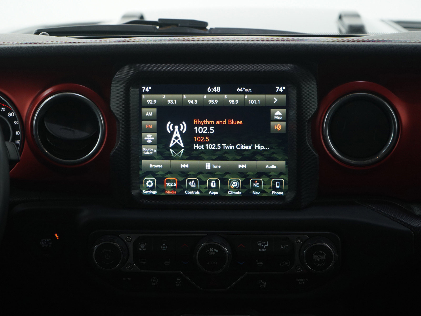 Used 2018 Jeep Wrangler Unlimited Rubicon w/ Dual Top Group image 15