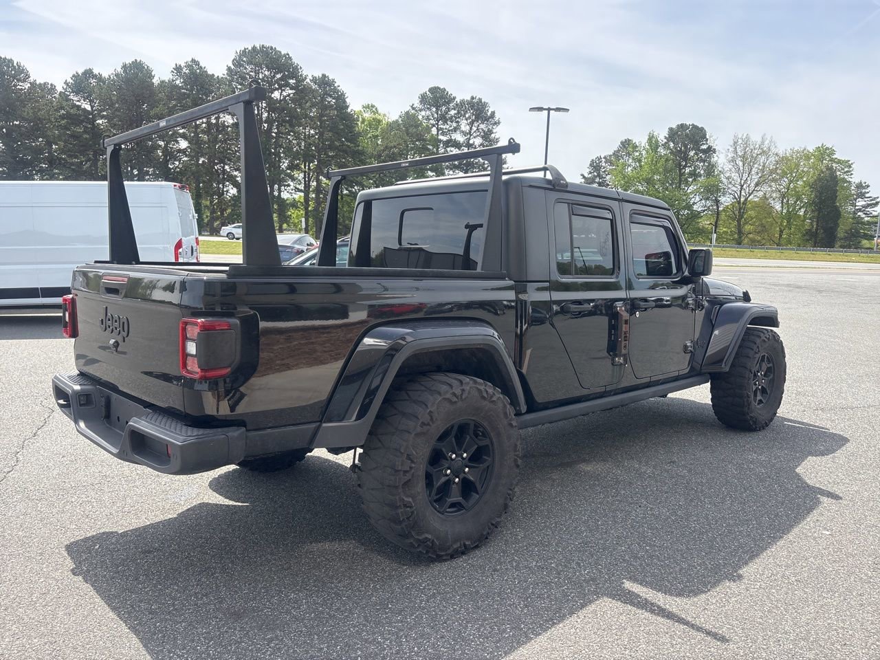 Used 2021 Jeep Gladiator Willys image 8