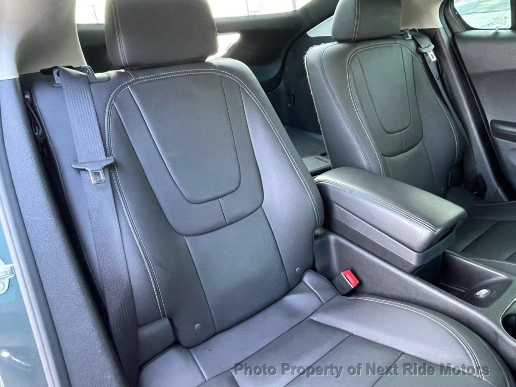 Used 2013 Chevrolet Volt Premium w/ Premium Trim Package FWD image 19