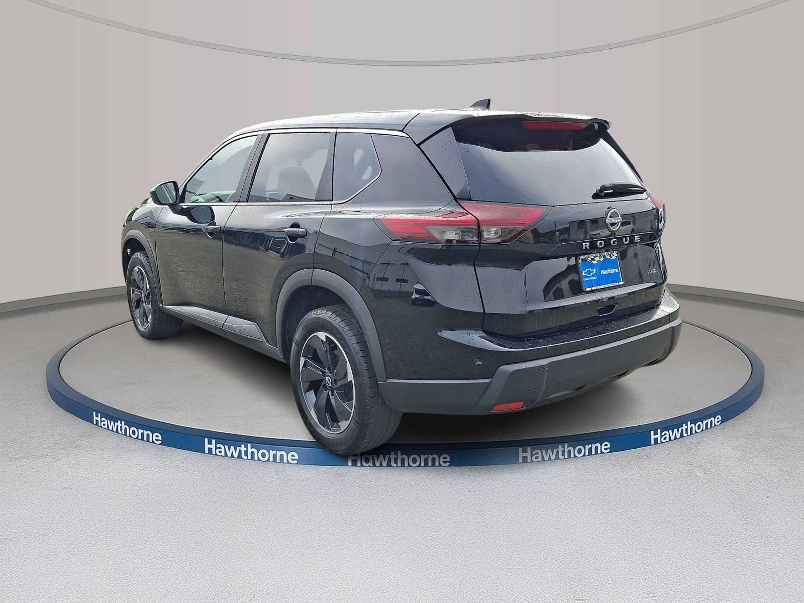 Used 2025 Nissan Rogue SV AWD/4WD image 4