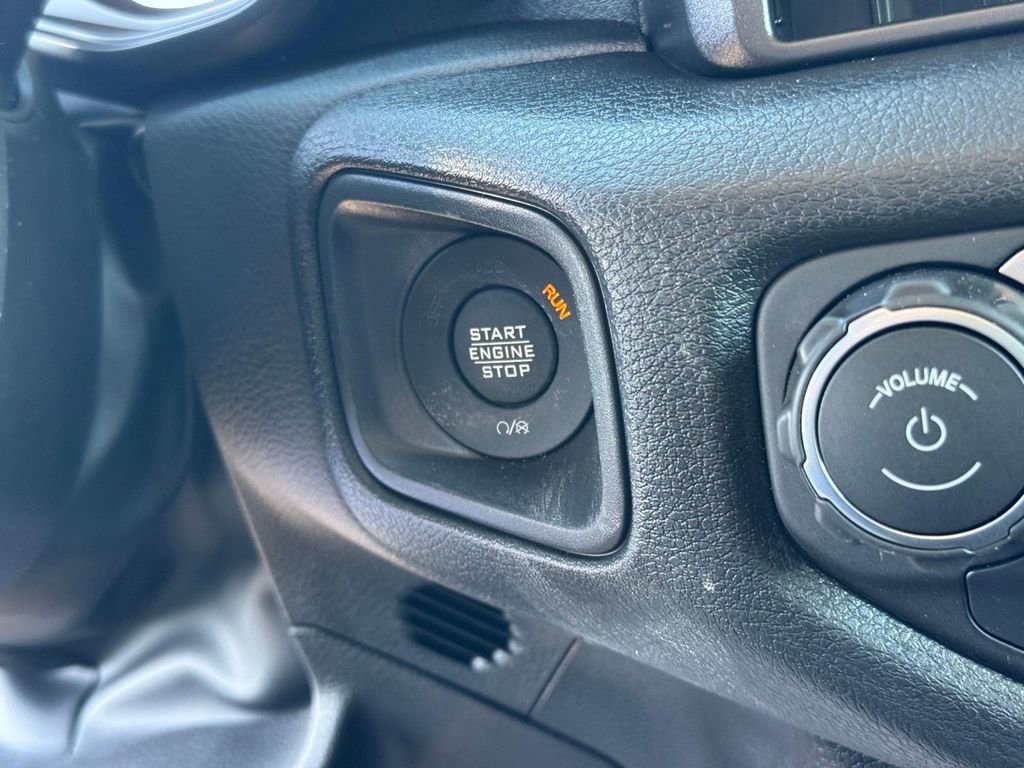 New 2026 Jeep Gladiator Willys AWD/4WD image 18