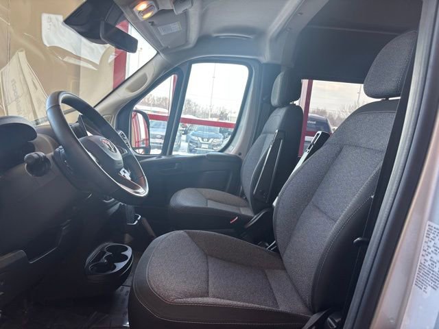 Used 2024 RAM ProMaster 2500 w/ Advanced Safety Group image 17