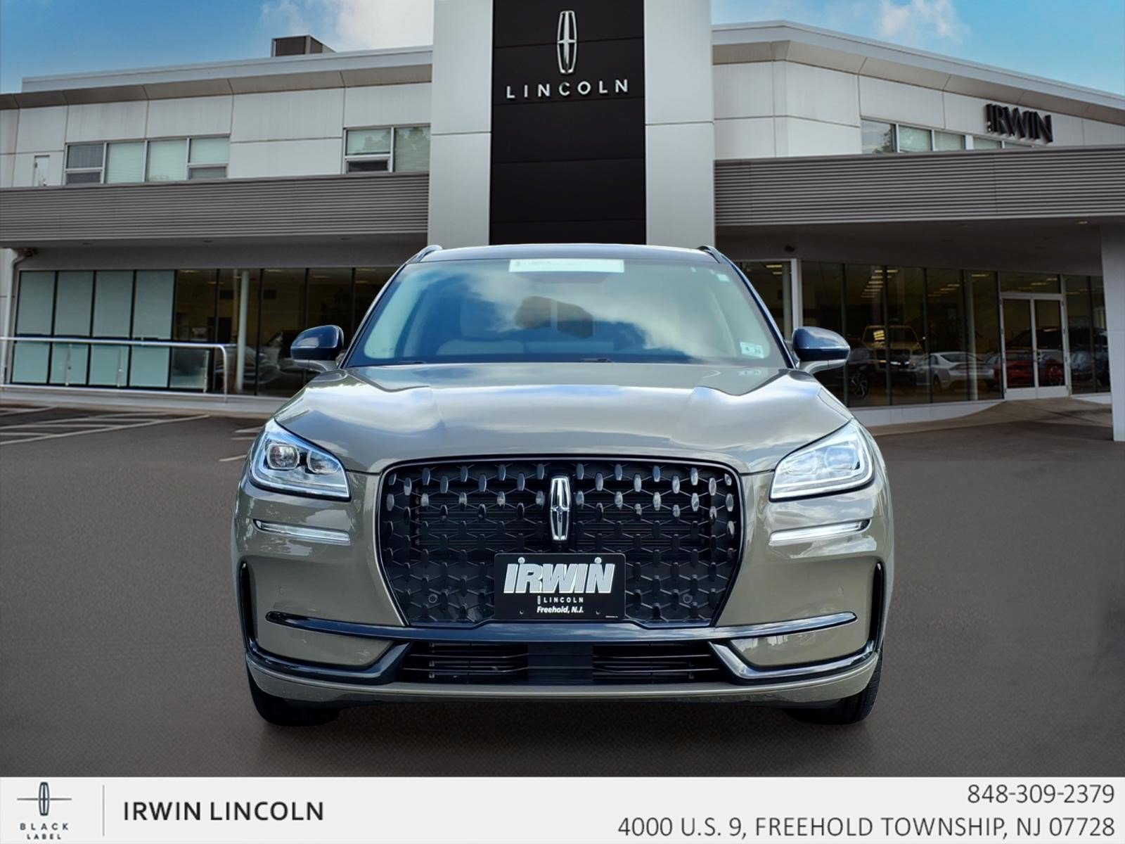 Certified 2026 Lincoln Corsair Reserve w/ Jet Appearance Package AWD/4WD image 3