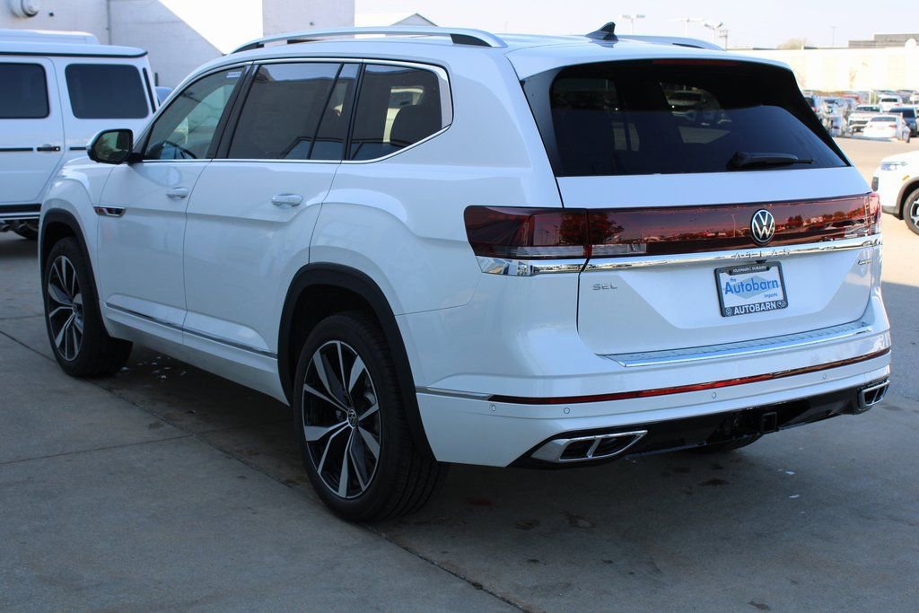 New 2026 Volkswagen Atlas SEL Premium R-Line image 4