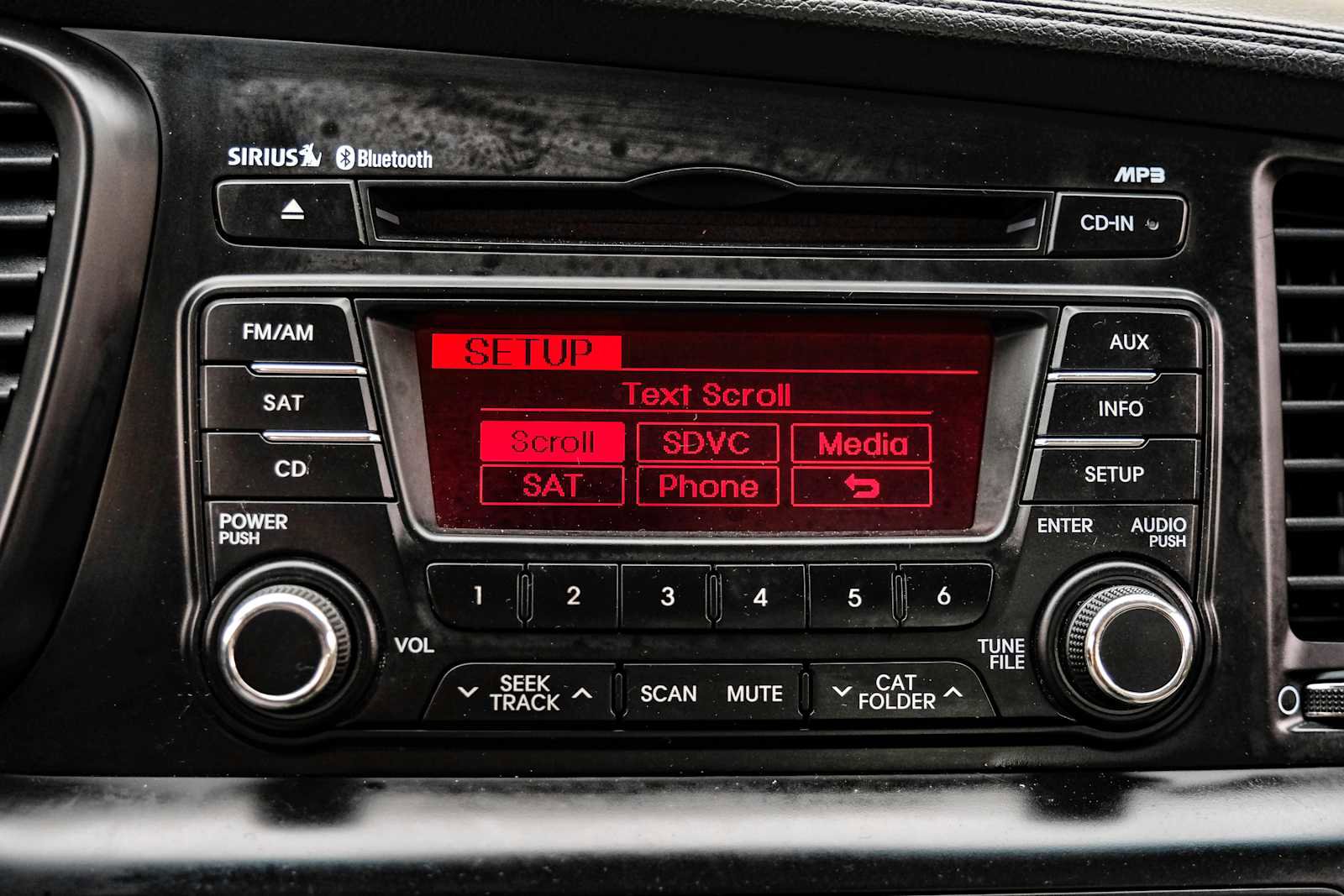 Used 2011 Kia Optima EX image 27