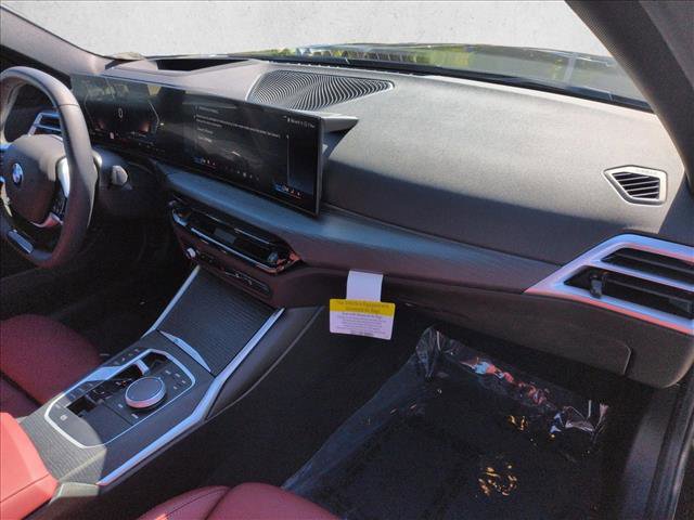 Used 2025 BMW 330i Sedan w/ Premium Package image 23