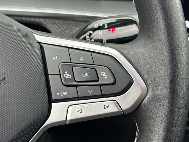 Used 2025 Volkswagen Tiguan S image 9