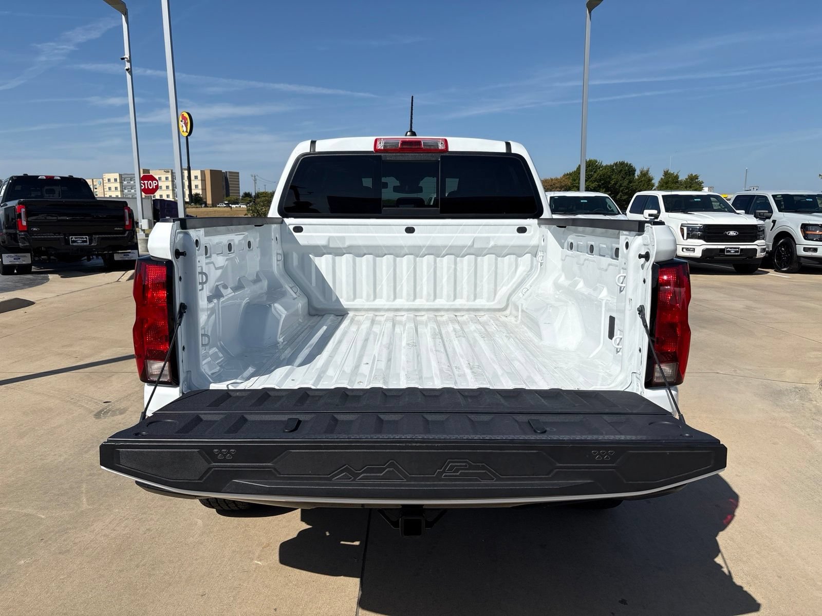 Used 2026 Chevrolet Colorado Trail Boss AWD/4WD image 5