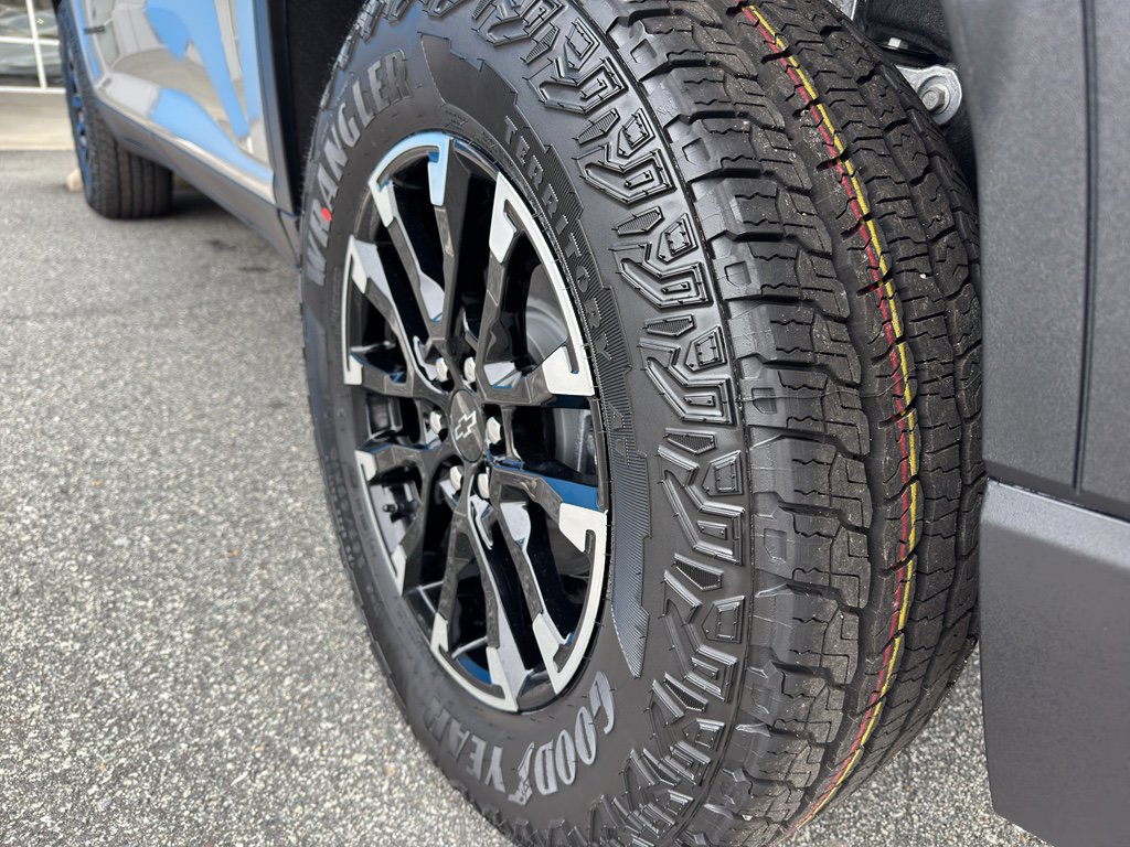 New 2026 Chevrolet Traverse Z71 image 9