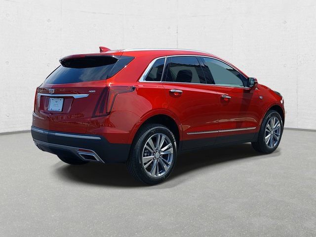 Used 2025 Cadillac XT5 Premium Luxury w/ Technology Package image 5