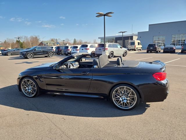 Used 2018 BMW M4 Convertible image 27