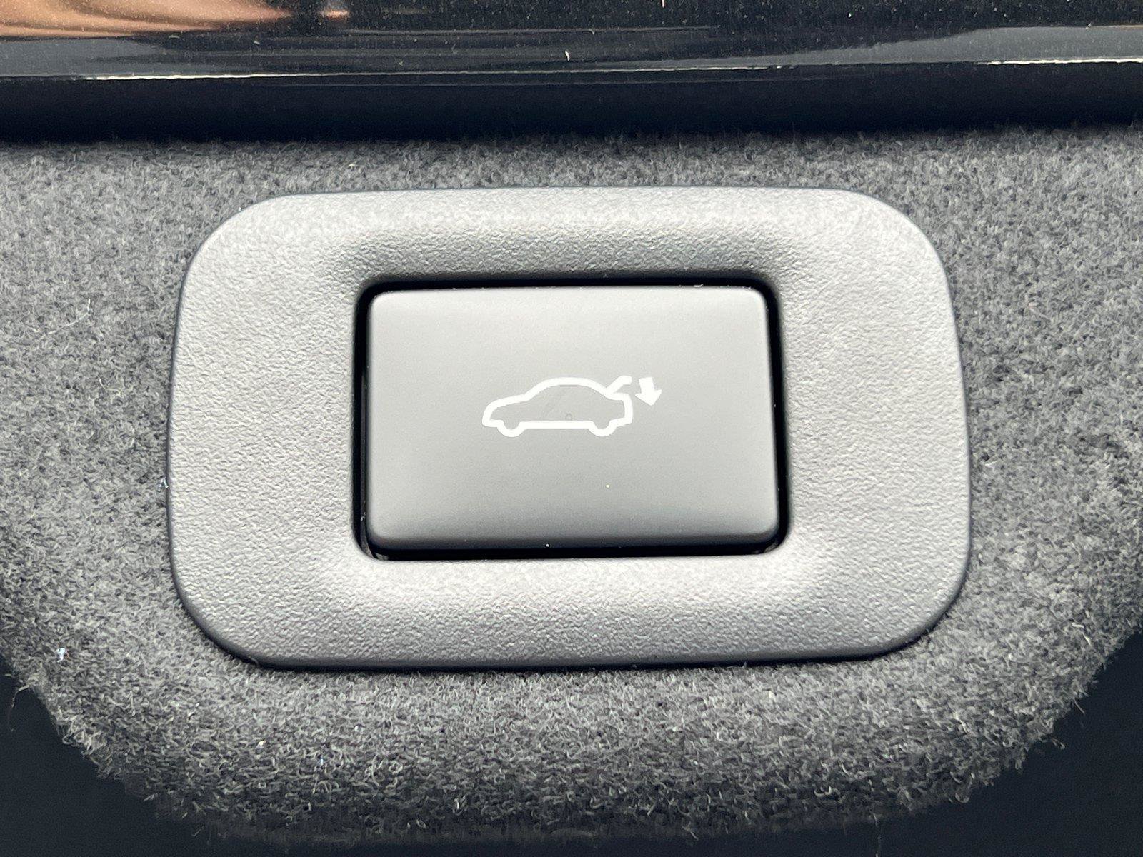 New 2026 Lexus ES 350h FWD image 13