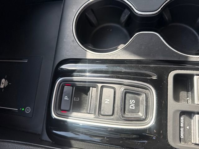 Used 2024 Honda Pilot Touring image 19