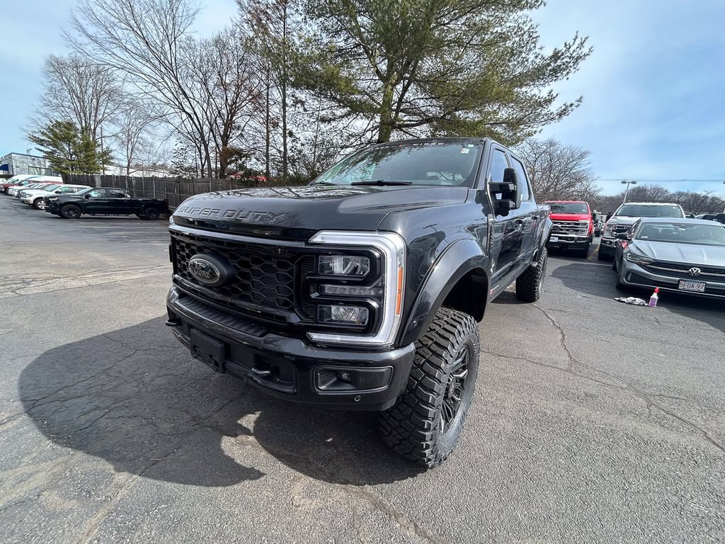 New 2026 Ford F250 Lariat w/ Black Appearance Package AWD/4WD image 3