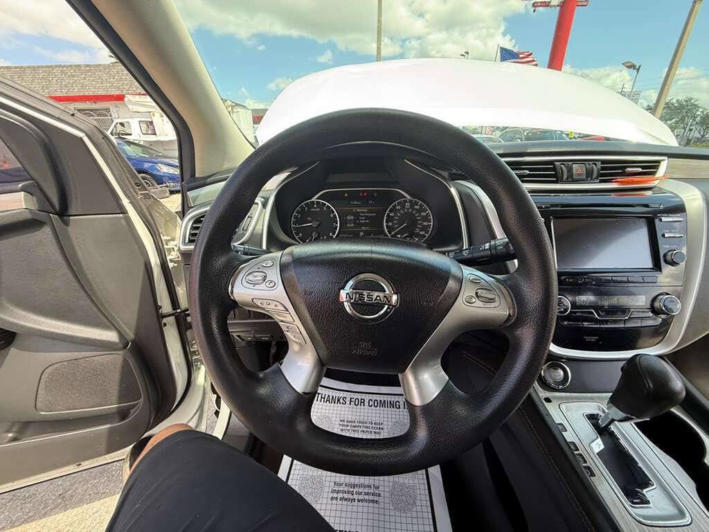 Used 2015 Nissan Murano S w/ Cargo Package image 18