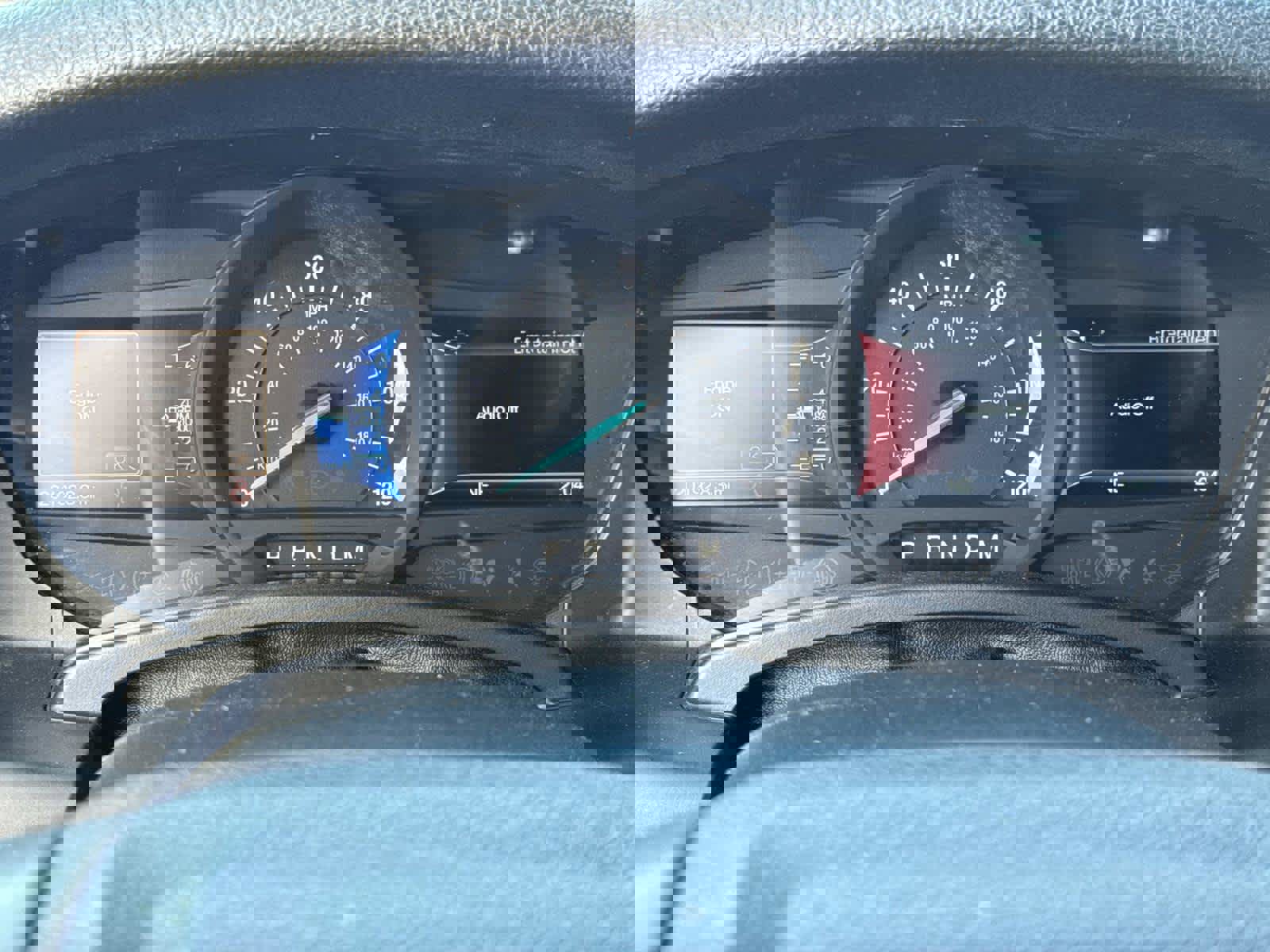 Used 2016 Ford Expedition Limited image 29