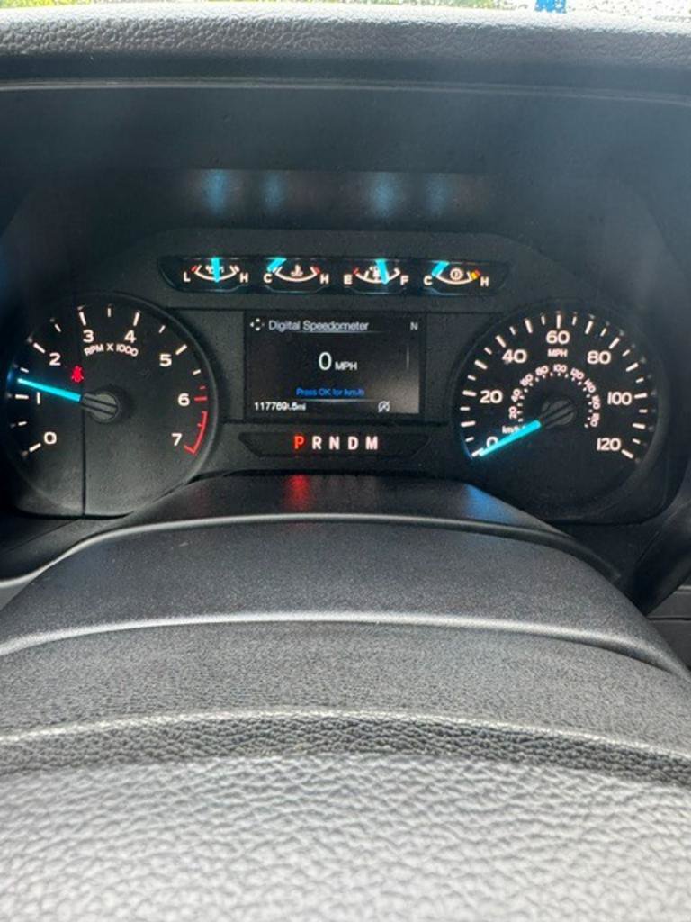 Used 2020 Ford F150 XL w/ Equipment Group 101A Mid RWD image 6
