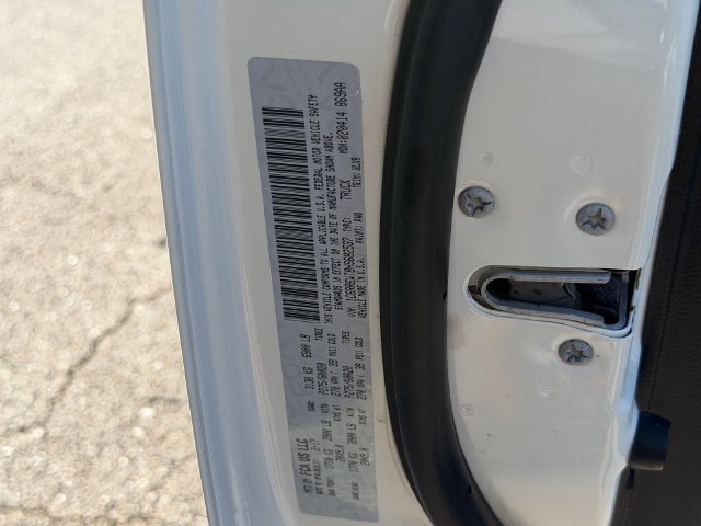 Used 2017 RAM 1500 Limited RWD image 21
