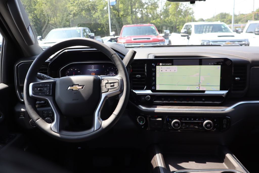 New 2026 Chevrolet Silverado 2500 LTZ w/ LTZ Convenience Package AWD/4WD image 10
