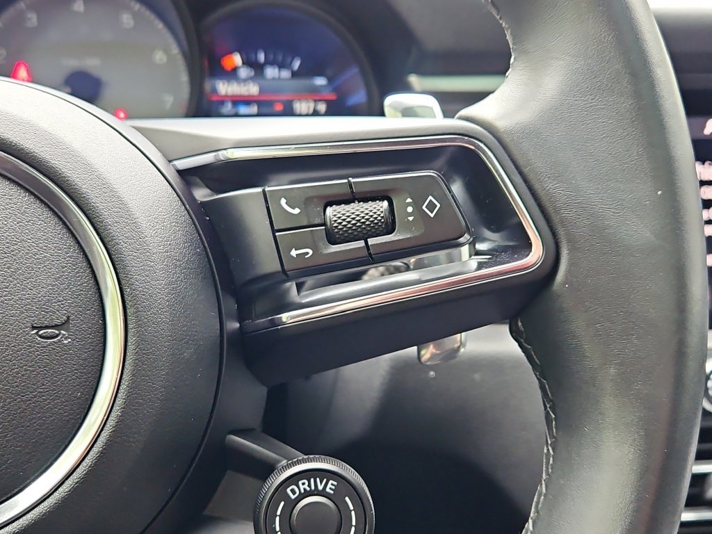 Certified 2023 Porsche Macan S AWD/4WD image 31