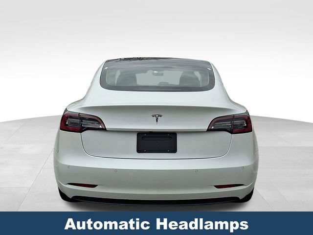 Used 2020 Tesla Model 3 Standard Range Plus image 6