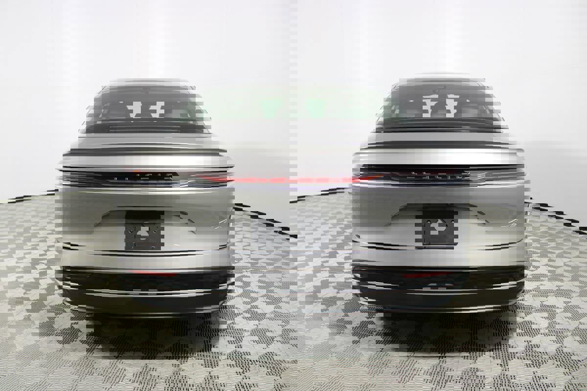 Used 2024 Lucid Air Pure image 39