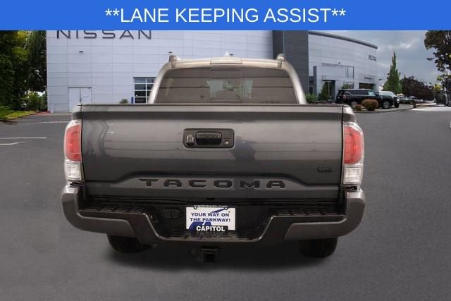 Used 2023 Toyota Tacoma TRD Sport w/ Black Out Package (TMS) image 4
