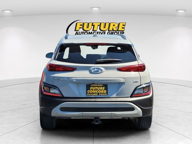 Used 2023 Hyundai Kona SEL AWD/4WD image 5
