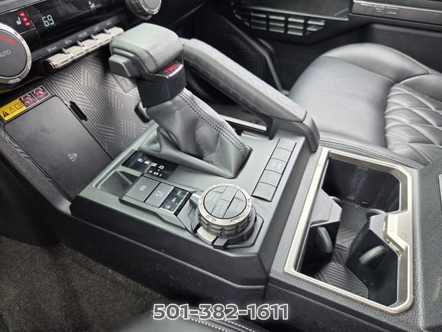 Used 2025 Toyota 4Runner 4WD image 26