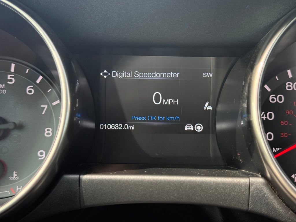 Used 2019 Ford Mustang Shelby GT350 w/ Technology Package RWD image 32