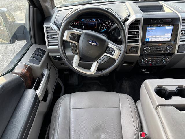 Used 2016 Ford F150 Lariat image 18