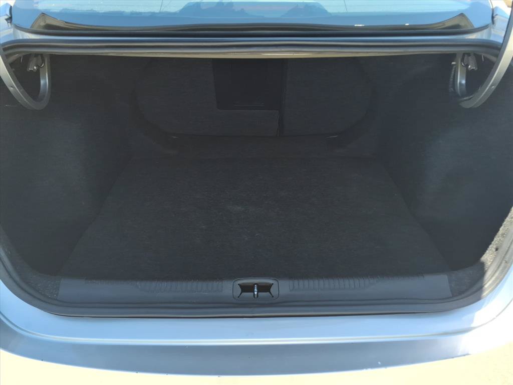 Used 2016 Chrysler 200 Limited w/ Anniversary Edition FWD image 25