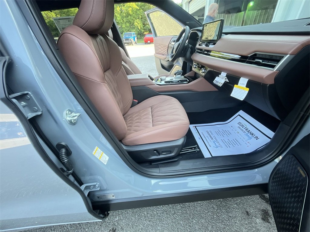 New 2025 Mitsubishi Outlander SEL image 25