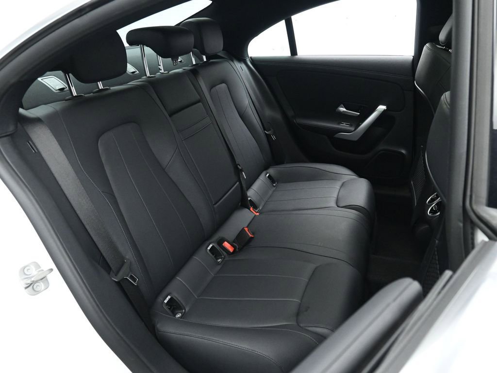 Used 2025 Mercedes-Benz CLA 250 image 22