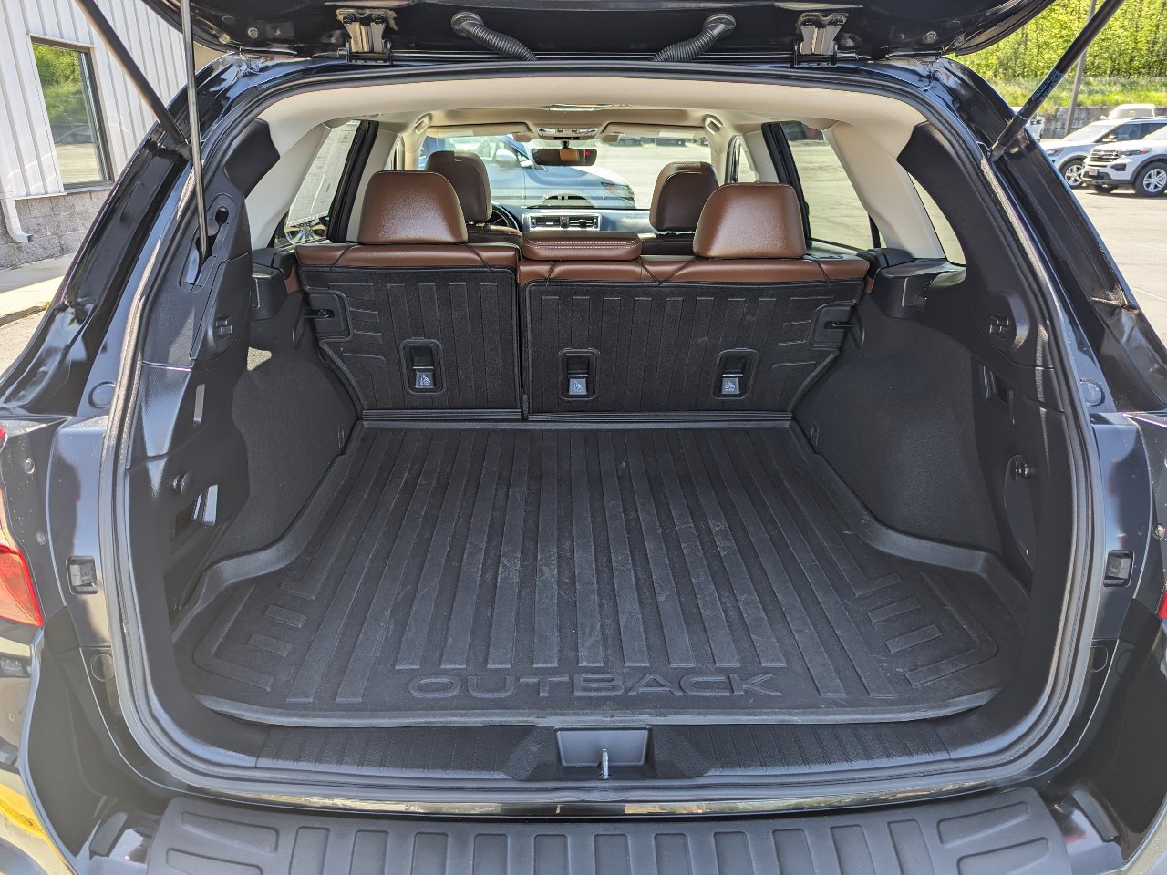 Used 2019 Subaru Outback 3.6R Touring w/ Protection Package #1 image 14