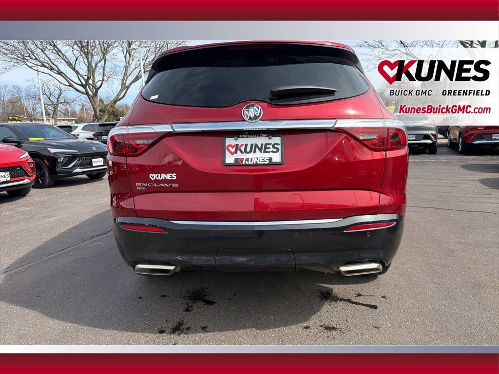 Used 2024 Buick Enclave Premium image 8