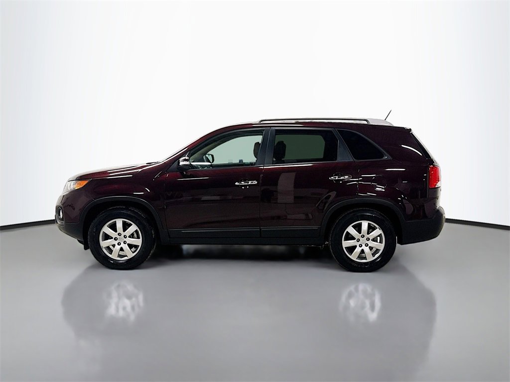 Used 2012 Kia Sorento LX w/ Convenience Pkg image 4