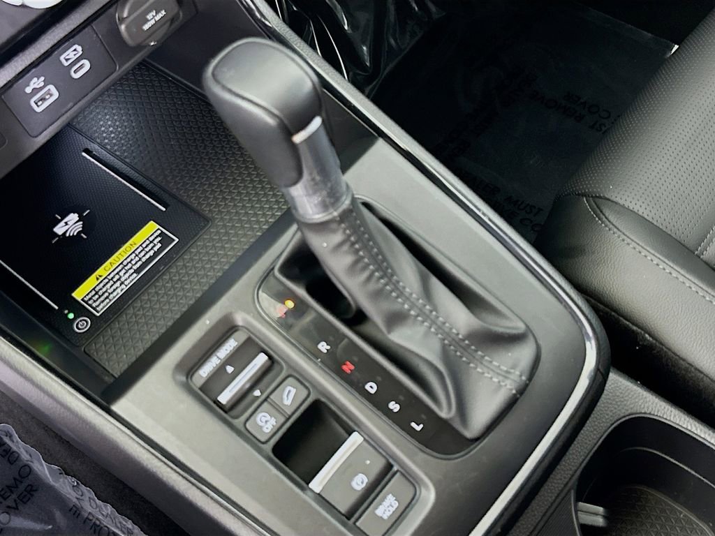 Used 2025 Honda CR-V EX-L image 32