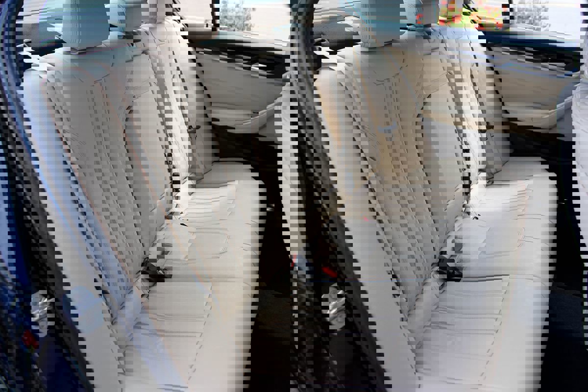 Used 2017 BMW 530i RWD image 25