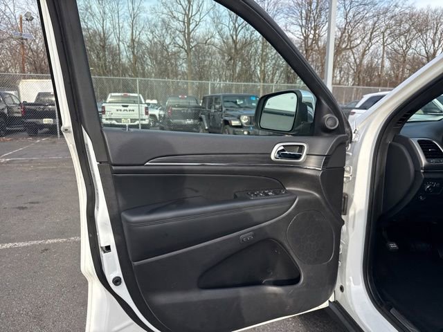 Certified 2022 Jeep Grand Cherokee Limited image 33