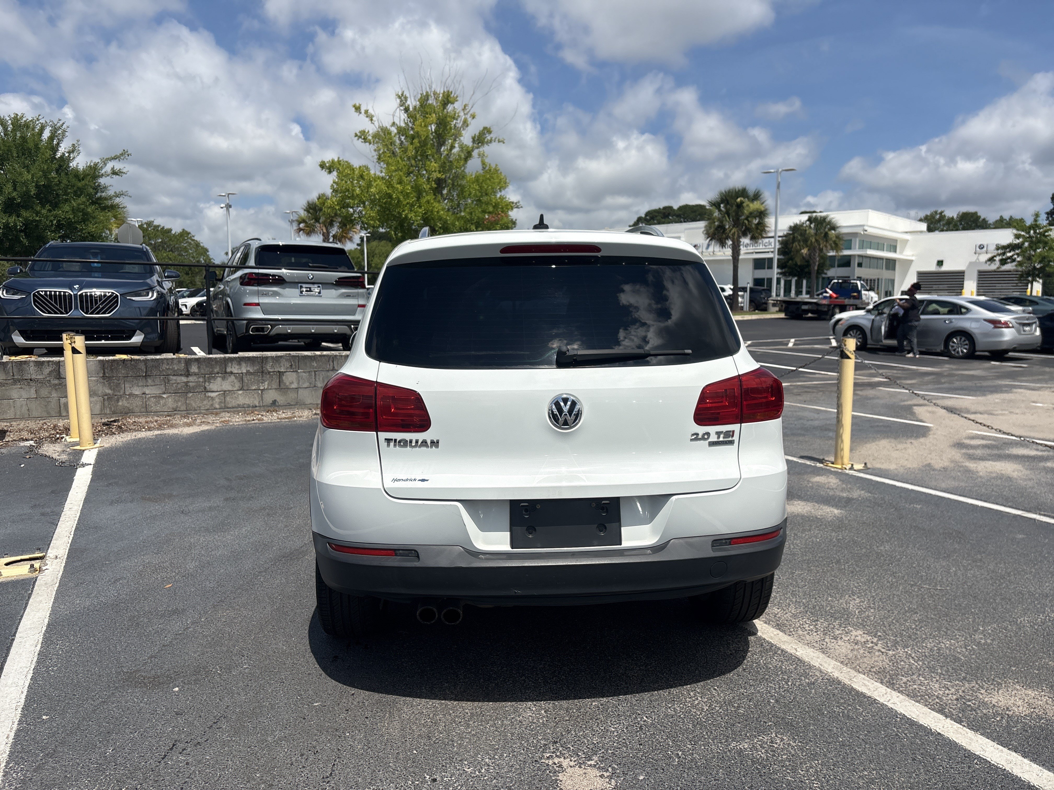 Used 2015 Volkswagen Tiguan SEL AWD/4WD image 21