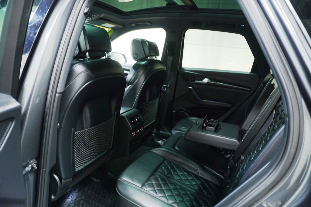 Used 2020 Audi SQ5 Premium Plus w/ Premium Plus Package AWD/4WD image 14