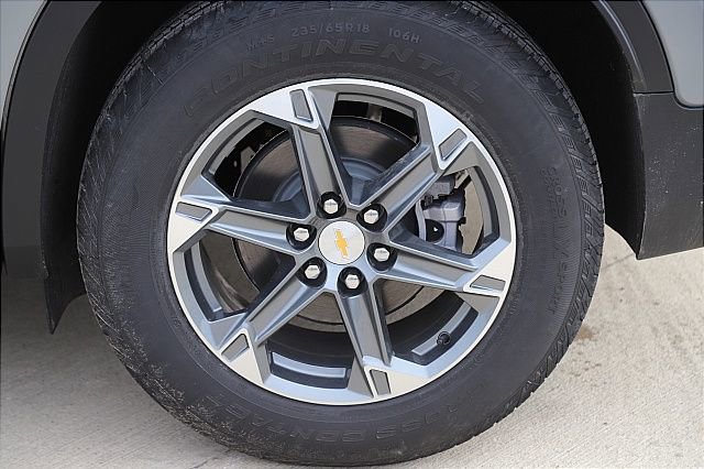 New 2025 Chevrolet Blazer LT w/ Driver Confidence Package image 4