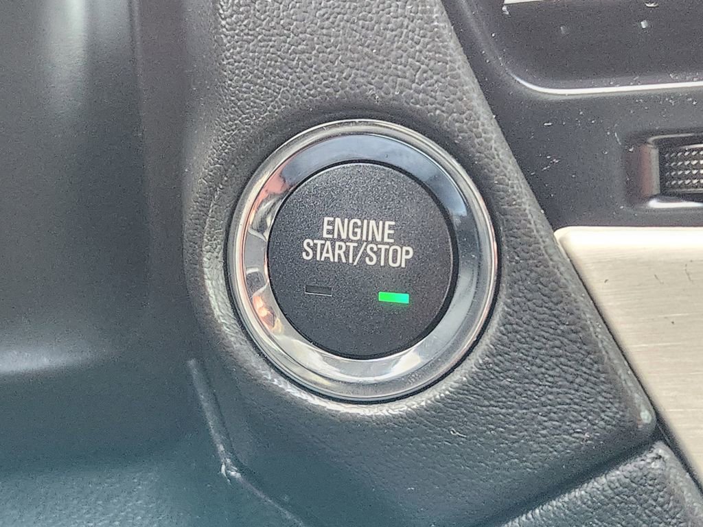 Used 2020 GMC Yukon XL Denali w/ Denali Premium Package image 23