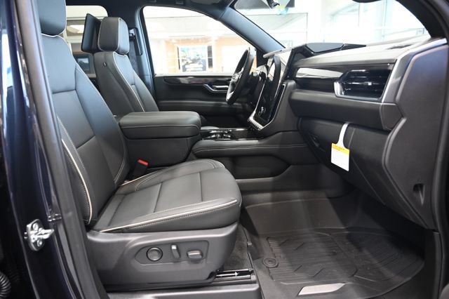 New 2026 GMC Yukon XL Elevation w/ Elevation Premium Package AWD/4WD image 10