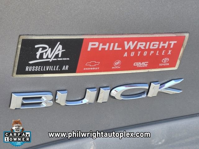 Used 2018 Buick Enclave Essence image 16