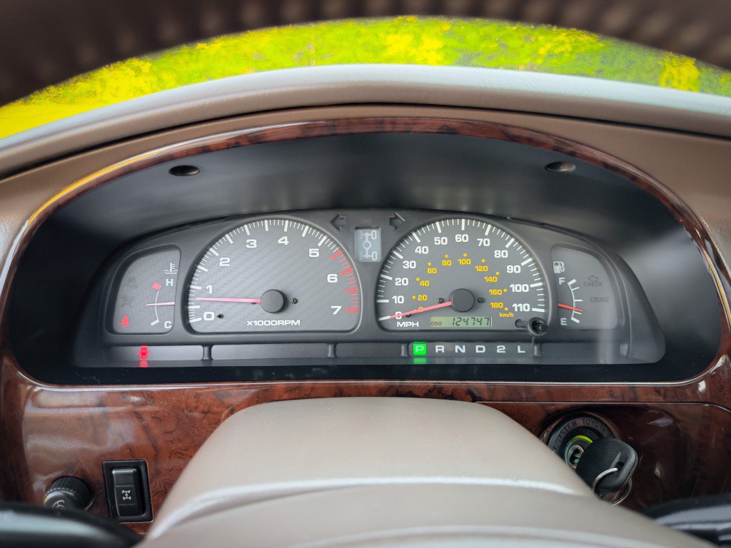 Used 2002 Toyota 4Runner Limited AWD/4WD image 17